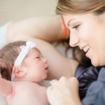 Женщина и Младенец